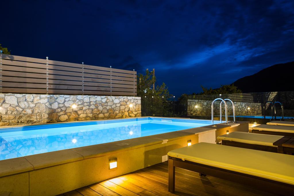 Iconic Villas - Villa Vada Agia Efimia Exterior photo